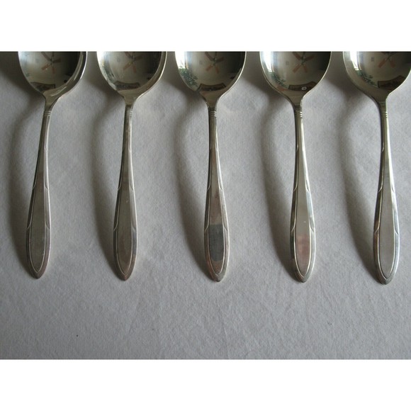 Oneida Nobility Plate REVERIE Silverplate Flatware 1937 Lot 5x Round Spoon 6" - Picture 3 of 10
